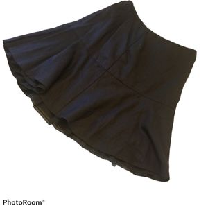 Solitaire black tiered full skirt